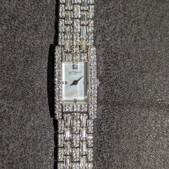 Wittnauer Krystal Ladies Watch 10L06